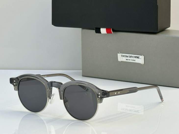 Picture of Thom Browne Sunglasses _SKUfw65039629fw